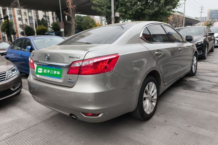 Used CHANGAN Raeton 2013 1.8T Automatic Flagship Model China IV Standard Exterior 5