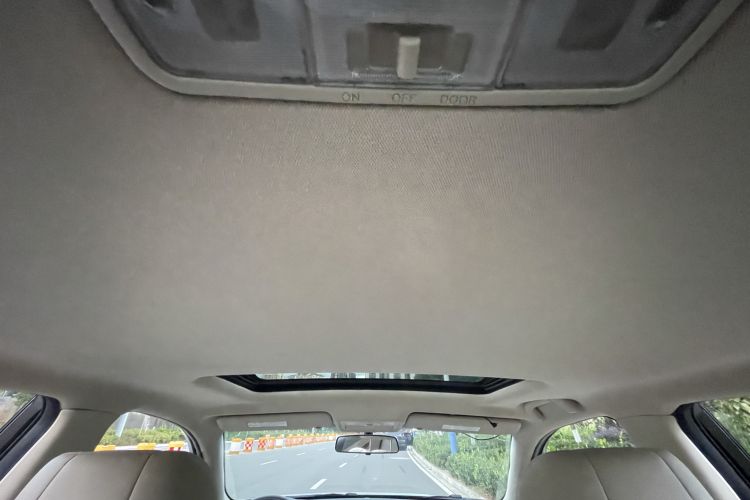 Used CHANGAN Raeton 2013 1.8T Automatic Prestige Model China IV Standard Headliner