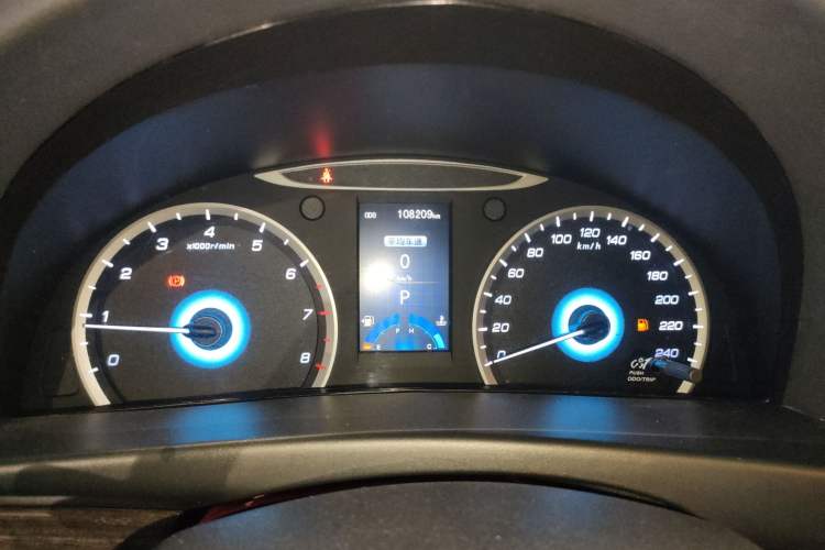 Used CHANGAN Raeton 2013 1.8T Automatic Flagship Model China IV Standard Instrument Cluster