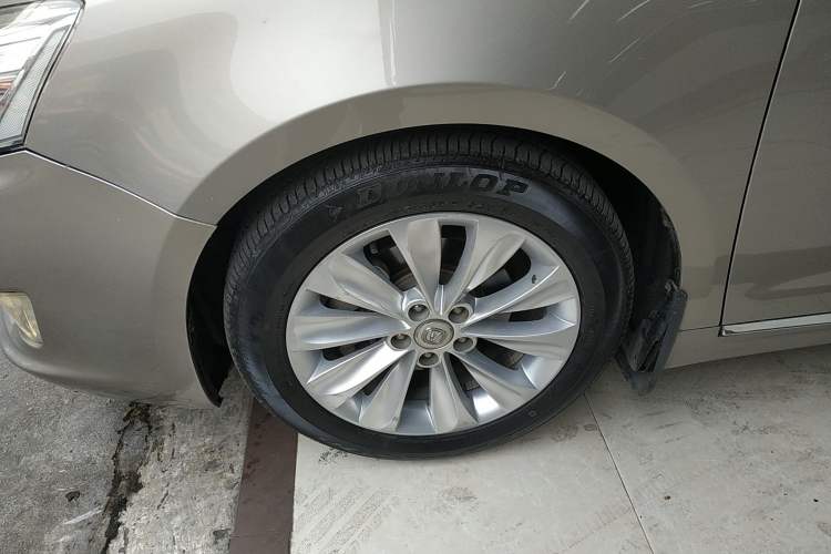 Used CHANGAN Raeton 2013 1.8T Automatic Prestige Model China IV Standard Left Front Wheel Hub