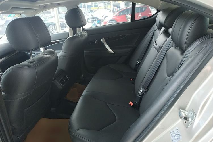 Used CHANGAN Raeton 2013 1.8T Automatic Prestige Model China IV Standard Left Rear Seat