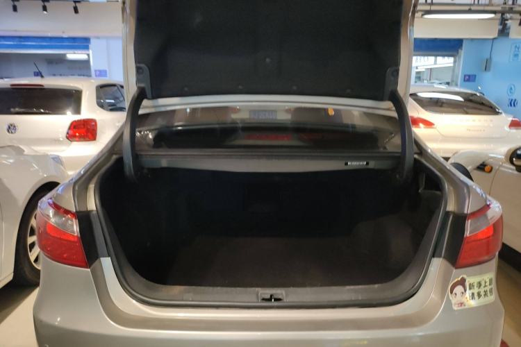 Used CHANGAN Raeton 2013 1.8T Automatic Flagship Model China IV Standard Trunk