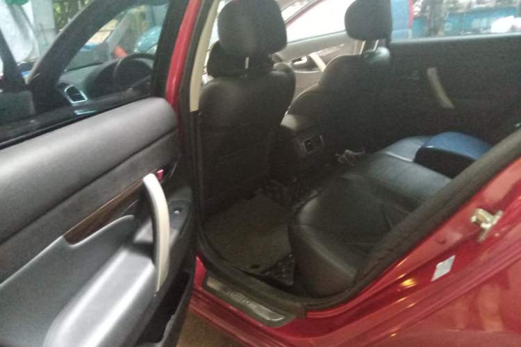 Used CHANGAN Raeton 2013 1.8T Automatic Flagship Model China IV Standard Left Rear Seat