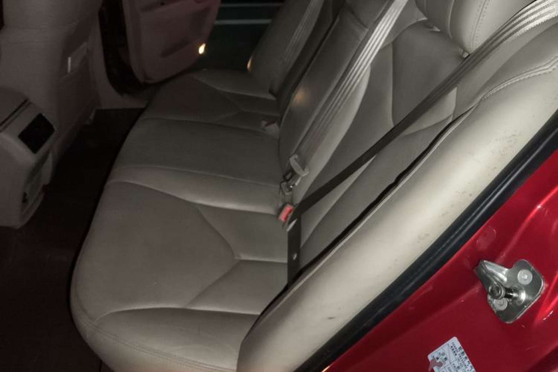 Used CHANGAN Raeton 2013 1.8T Automatic Prestige Model China IV Standard Left Rear Seat