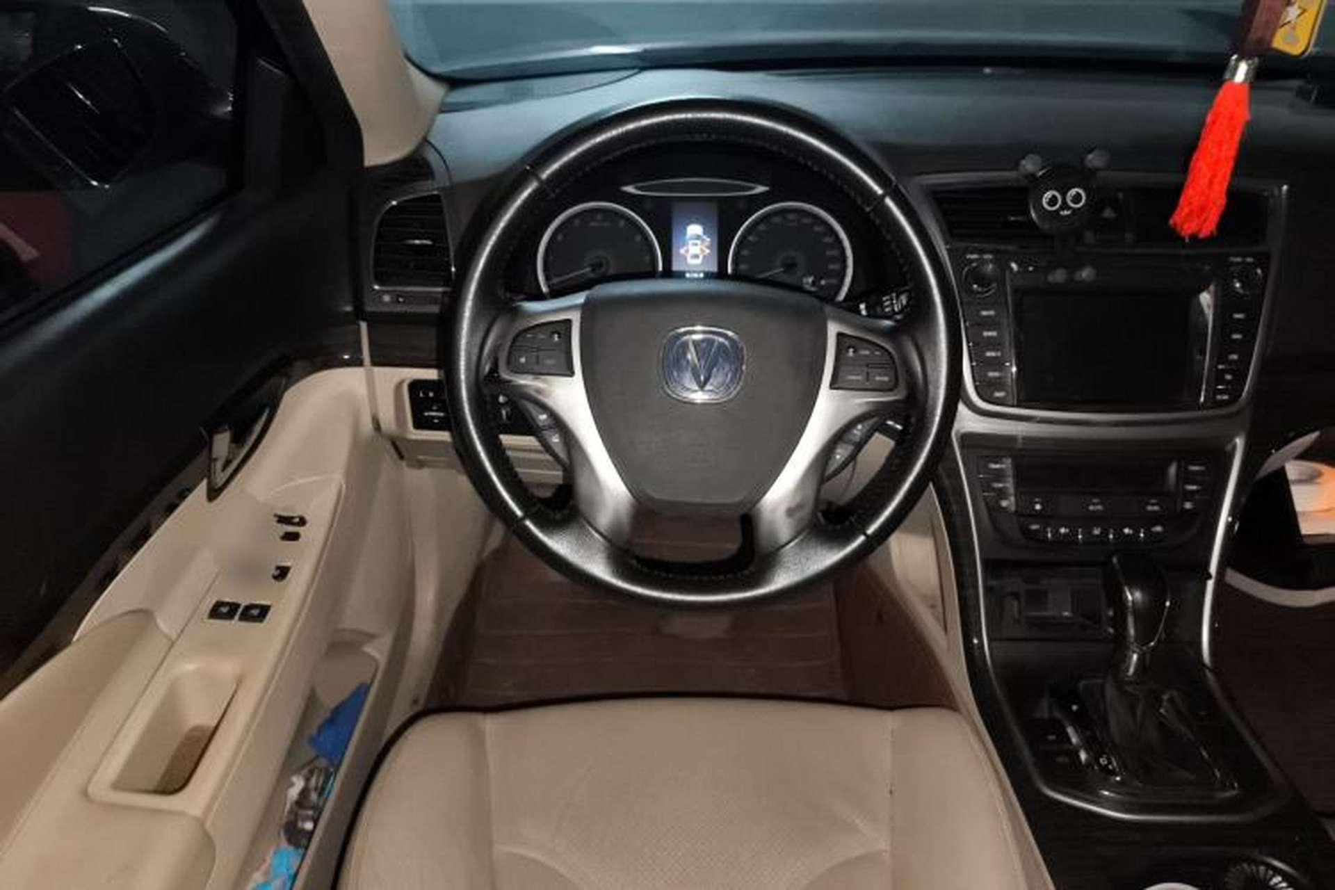 Used CHANGAN Raeton 2013 1.8T Automatic Prestige Model China IV Standard Steering Wheel
