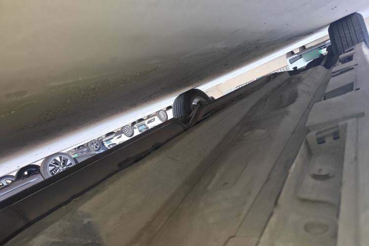 Used CHANGAN Raeton 2013 1.8T Automatic Elite Model China IV Standard Chassis Front Right