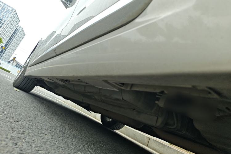 Used CHANGAN Raeton 2013 1.8T Automatic Prestige Model China IV Standard Chassis Rear Left