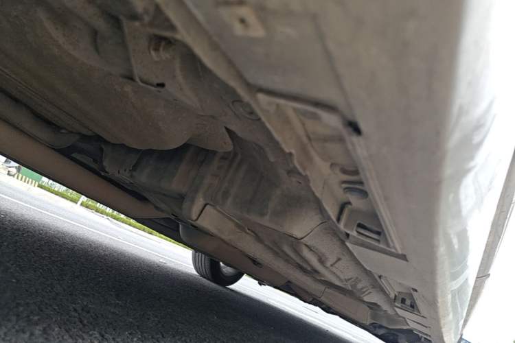 Used CHANGAN Raeton 2013 1.8T Automatic Prestige Model China IV Standard Chassis Rear Right