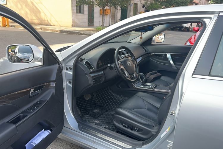 Used CHANGAN Raeton 2013 1.8T Automatic Flagship Model China IV Standard Driver Seat