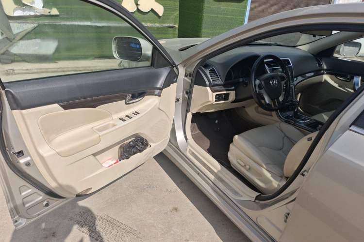 Used CHANGAN Raeton 2013 1.8T Automatic Prestige Model China IV Standard Driver Seat