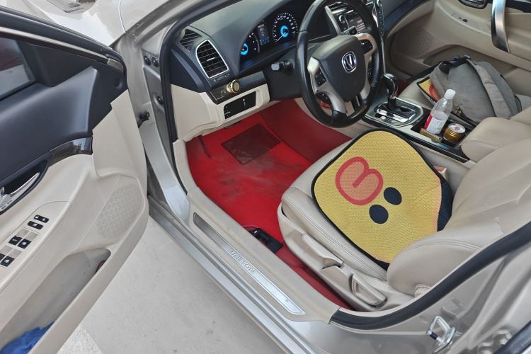 Used CHANGAN Raeton 2013 1.8T Automatic Elite Model China IV Standard Driver Seat