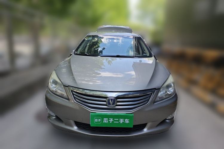 Used CHANGAN Raeton 2013 2.0L Automatic Luxury Version China V Standard Front