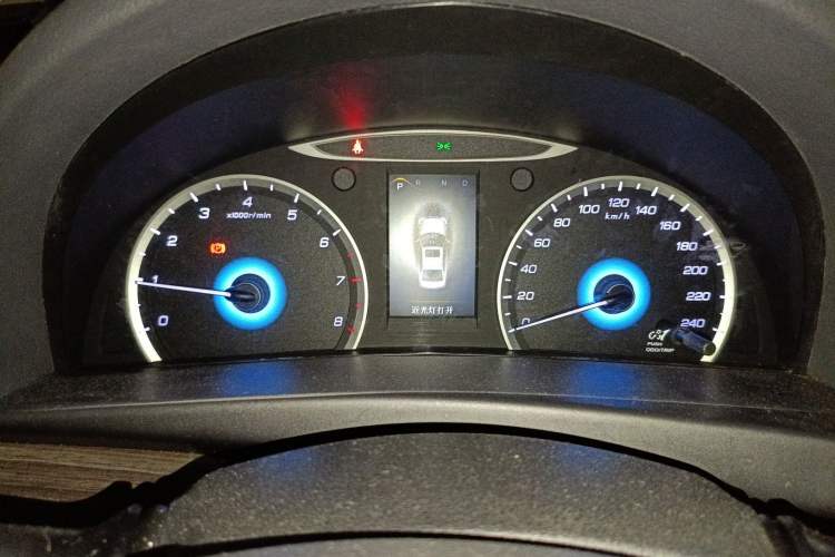 Used CHANGAN Raeton 2013 1.8T Automatic Elite Model China IV Standard Instrument Cluster