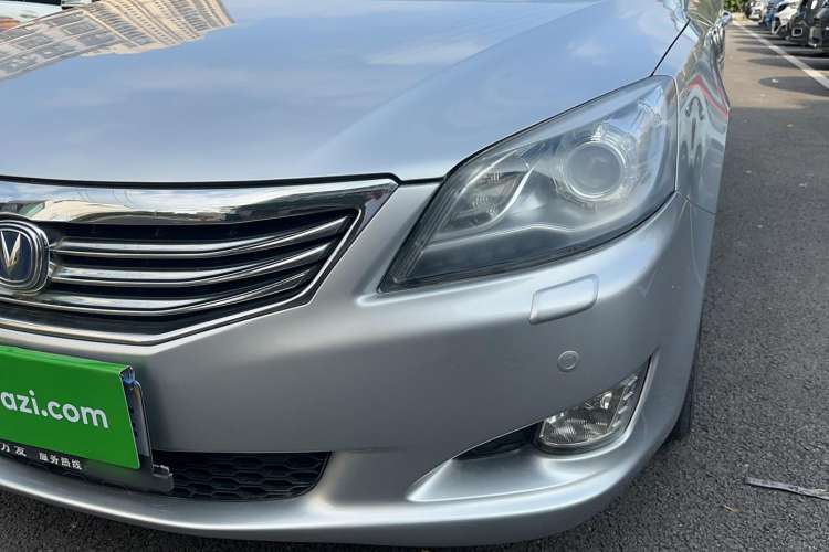 Used CHANGAN Raeton 2013 1.8T Automatic Flagship Model China IV Standard Left Front Headlight