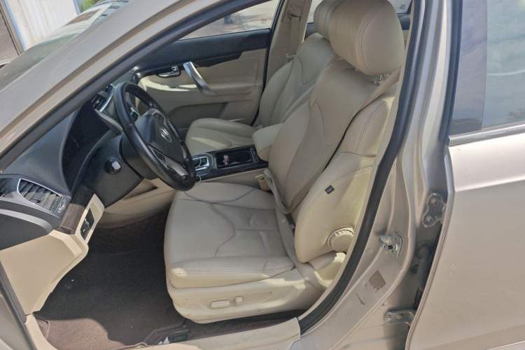 Used CHANGAN Raeton 2013 1.8T Automatic Prestige Model China IV Standard Left Front Seat