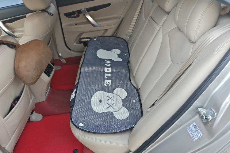 Used CHANGAN Raeton 2013 1.8T Automatic Elite Model China IV Standard Left Rear Seat