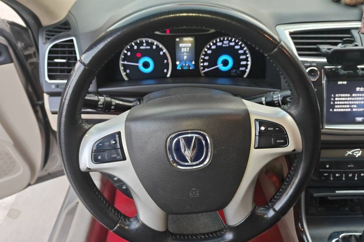 Used CHANGAN Raeton 2013 1.8T Automatic Elite Model China IV Standard Steering Wheel