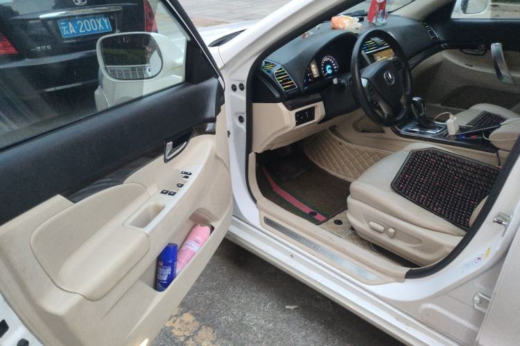 Used CHANGAN Raeton 2013 1.8T Automatic Prestige Model China IV Standard Driver Seat