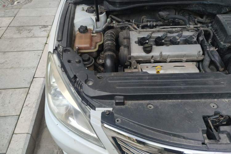 Used CHANGAN Raeton 2013 1.8T Automatic Prestige Model China IV Standard Engine Bay Right