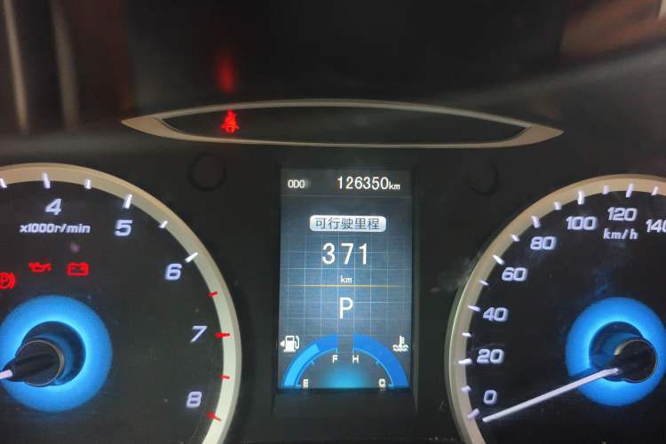 Used CHANGAN Raeton 2013 1.8T Automatic Prestige Model China IV Standard Odometer Close Up