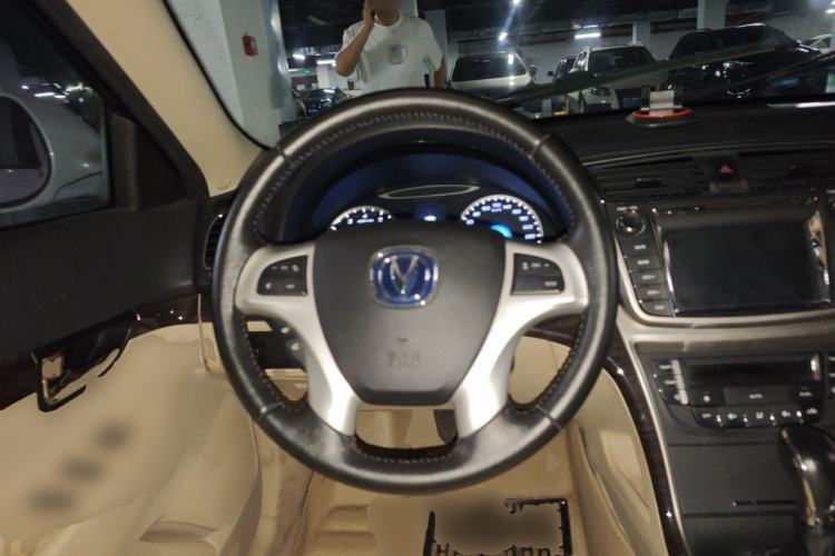 Used CHANGAN Raeton 2013 1.8T Automatic Elite Model China IV Standard Steering Wheel