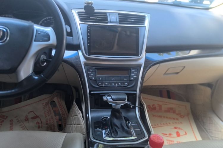 Used CHANGAN Raeton 2014 1.8T Automatic Elite Anniversary Edition China IV Standard Audio And AC Panel