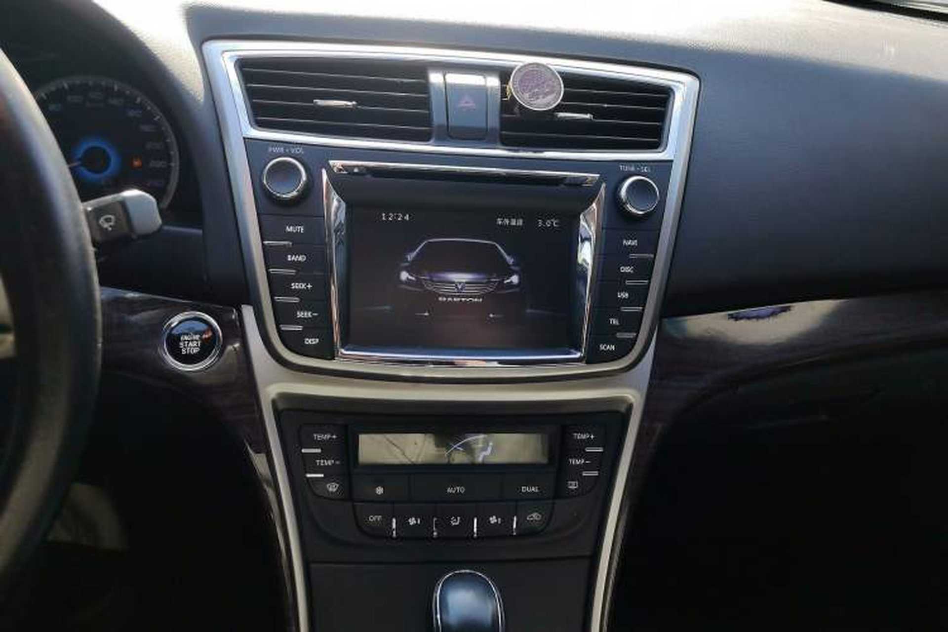 Used CHANGAN Raeton 2014 1.8T Automatic Prestige Anniversary Edition China IV Standard Audio And AC Panel