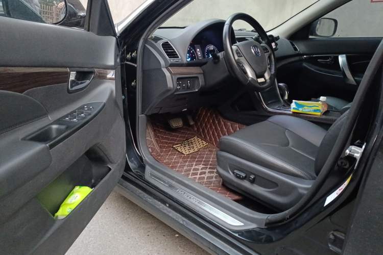 Used CHANGAN Raeton 2014 1.8T Automatic Prestige Anniversary Edition China IV Standard Driver Seat