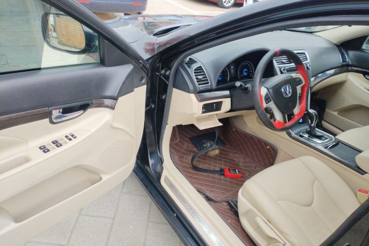 Used CHANGAN Raeton 2014 1.8T Automatic Elite Anniversary Edition China IV Standard Driver Seat