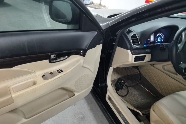 Used CHANGAN Raeton 2014 1.8T Automatic Elite Anniversary Edition China IV Standard Driver Seat