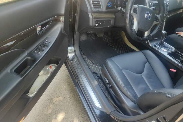 Used CHANGAN Raeton 2014 1.8T Automatic Prestige Anniversary Edition China IV Standard Driver Seat