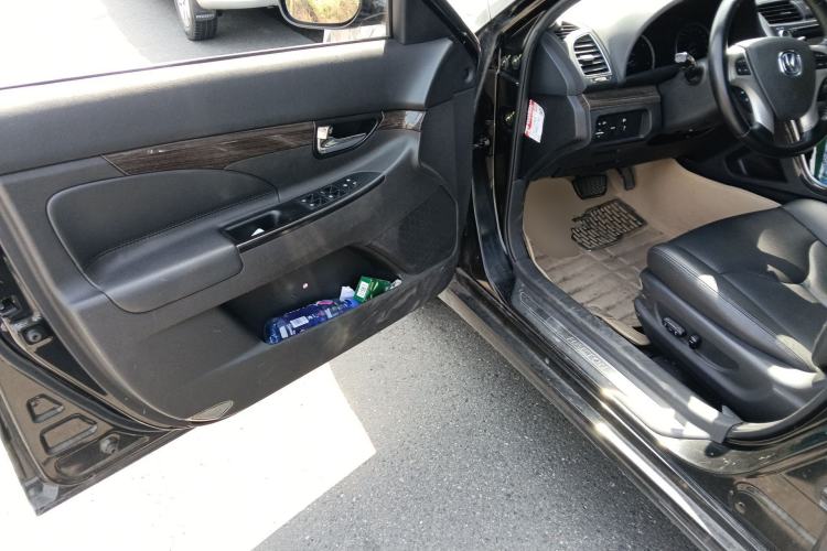 Used CHANGAN Raeton 2014 1.8T Automatic Prestige Anniversary Edition China IV Standard Driver Seat