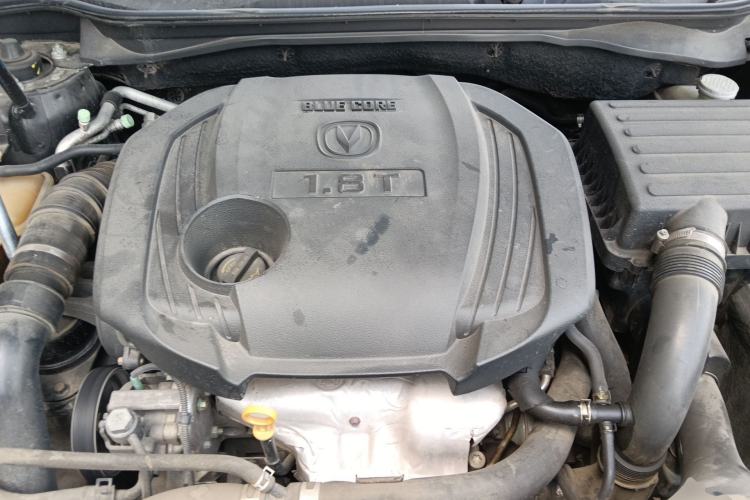 Used CHANGAN Raeton 2014 1.8T Automatic Prestige Anniversary Edition China IV Standard Engine Bay