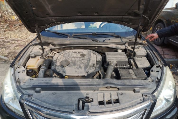 Used CHANGAN Raeton 2014 1.8T Automatic Elite Anniversary Edition China IV Standard Engine Bay