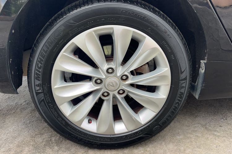 Used CHANGAN Raeton 2014 1.8T Automatic Prestige Anniversary Edition China V Standard Exterior 7