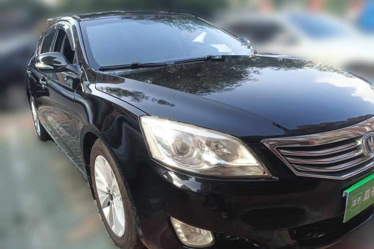 Used CHANGAN Raeton 2014 1.8T Automatic Prestige Anniversary Edition China IV Standard Front Right 45 Deg