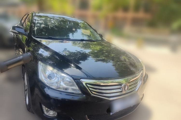 Used CHANGAN Raeton 2014 1.8T Automatic Prestige Anniversary Edition China IV Standard Front Right 45 Deg