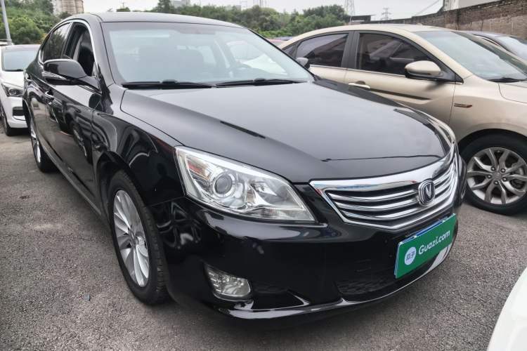Used CHANGAN Raeton 2014 1.8T Automatic Prestige Anniversary Edition China IV Standard Front Right 45 Deg