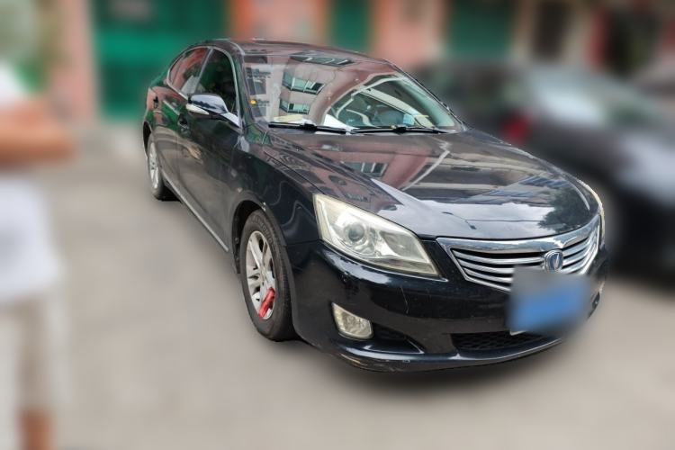 Used CHANGAN Raeton 2014 1.8T Automatic Elite Anniversary Edition China V Standard Front Right 45 Deg