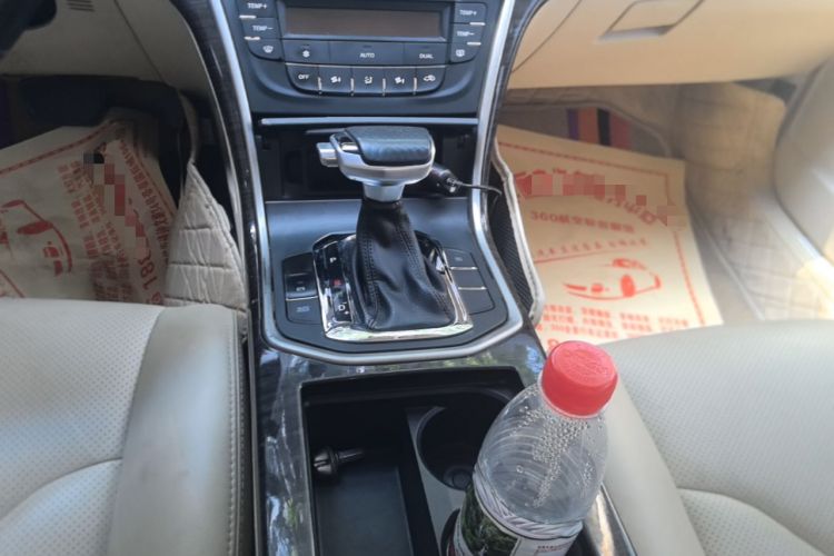 Used CHANGAN Raeton 2014 1.8T Automatic Elite Anniversary Edition China IV Standard Gear Lever