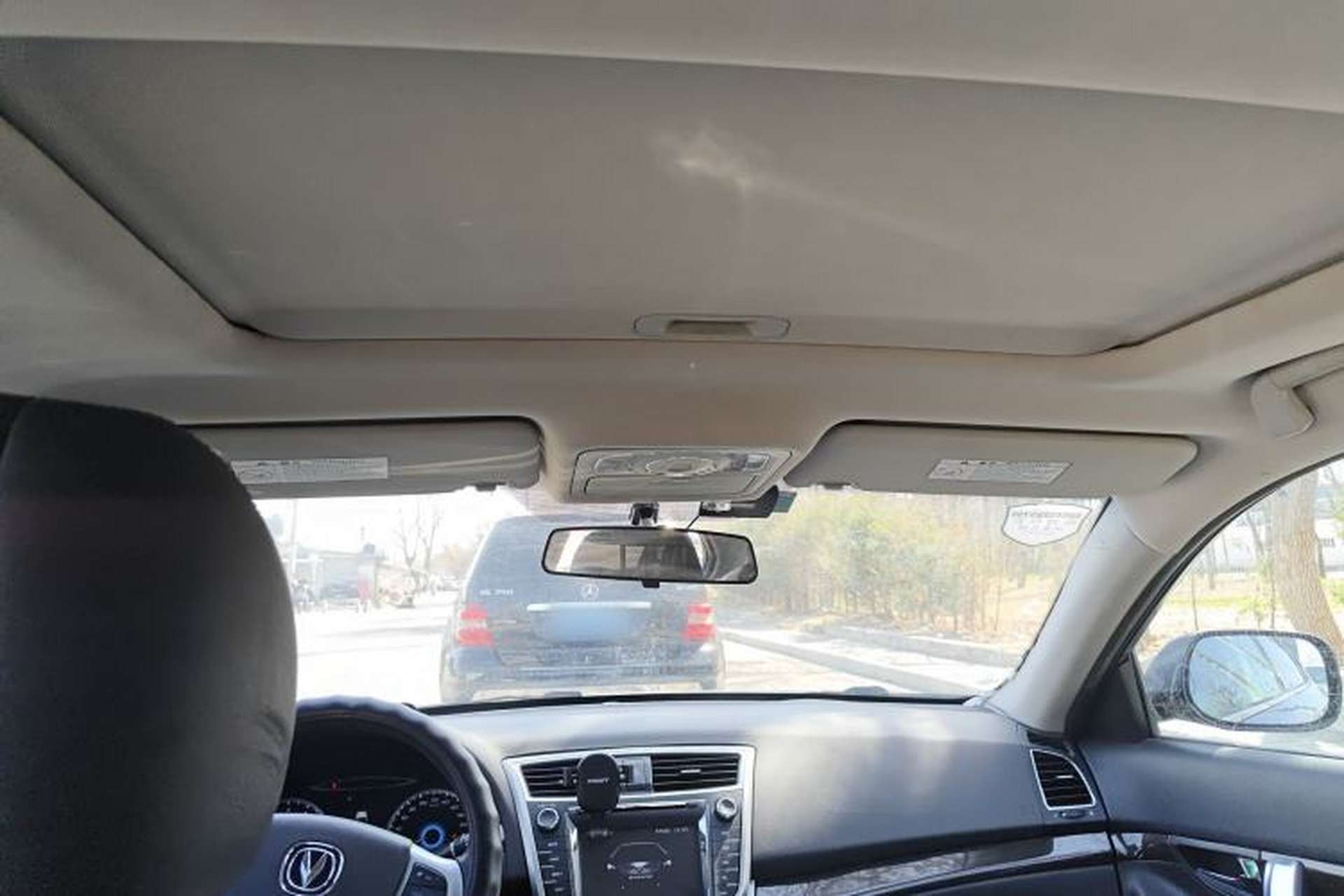 Used CHANGAN Raeton 2014 1.8T Automatic Prestige Anniversary Edition China V Standard Headliner