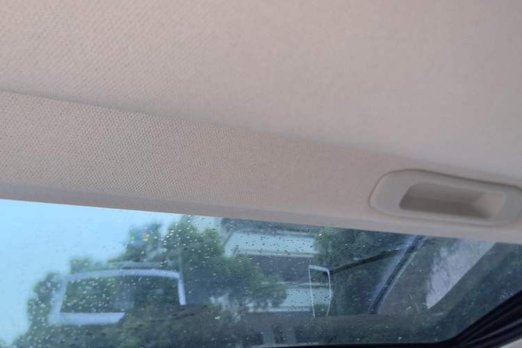 Used CHANGAN Raeton 2014 1.8T Automatic Elite Anniversary Edition China IV Standard Headliner