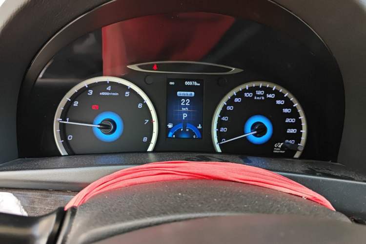 Used CHANGAN Raeton 2014 1.8T Automatic Elite Anniversary Edition China IV Standard Instrument Cluster
