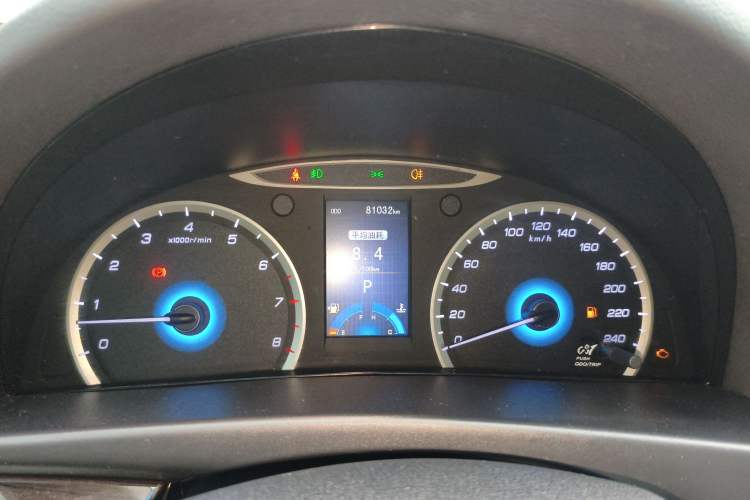 Used CHANGAN Raeton 2014 1.8T Automatic Elite Anniversary Edition China IV Standard Instrument Cluster