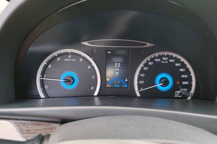 Used CHANGAN Raeton 2014 1.8T Automatic Prestige Anniversary Edition China V Standard Instrument Cluster