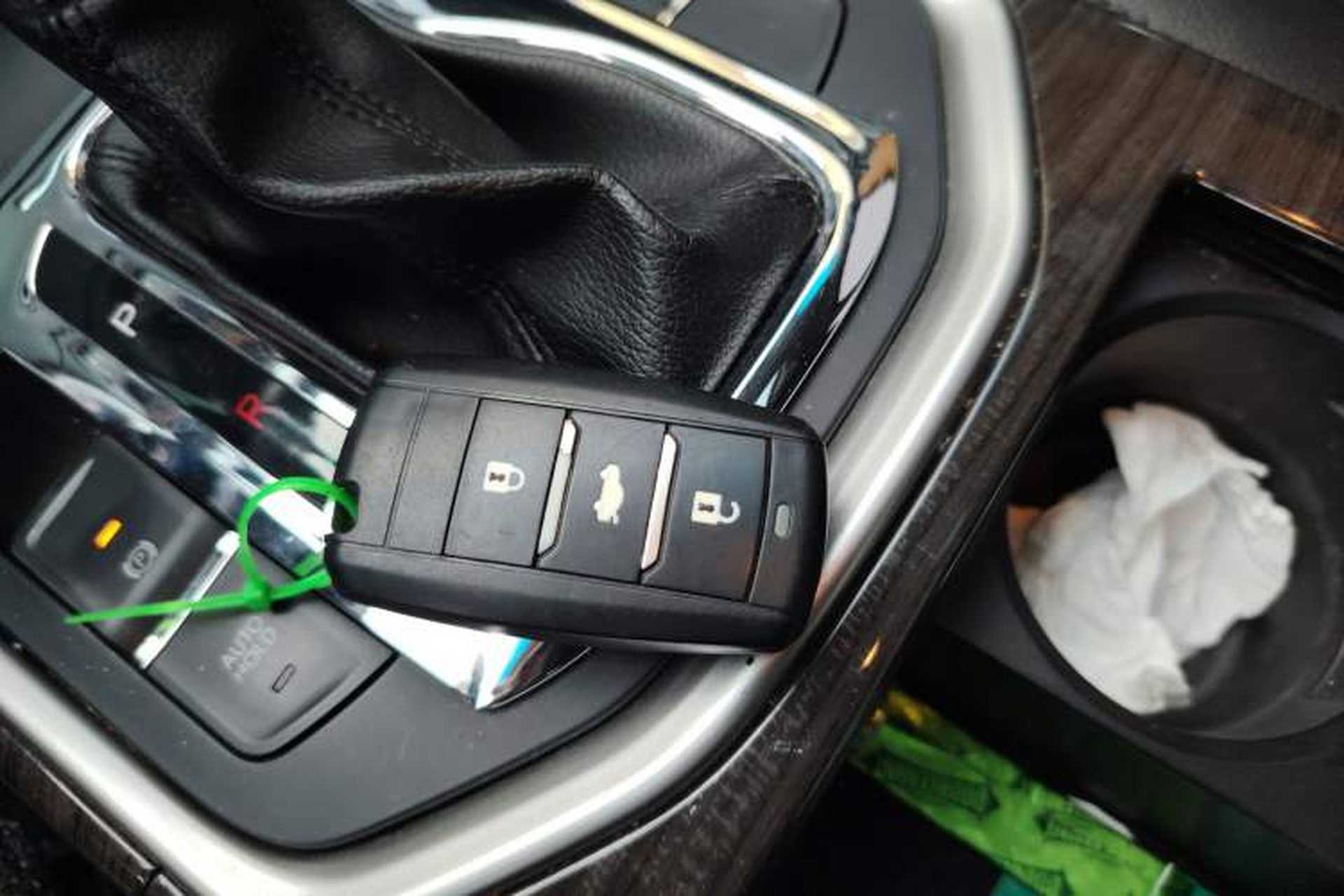 Used CHANGAN Raeton 2014 1.8T Automatic Prestige Anniversary Edition China IV Standard Interior 1