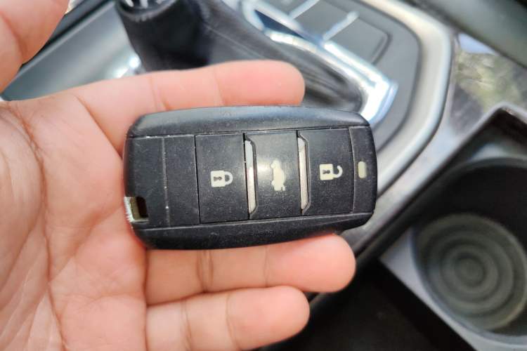 Used CHANGAN Raeton 2014 1.8T Automatic Prestige Anniversary Edition China V Standard Interior 1