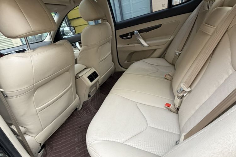 Used CHANGAN Raeton 2014 1.8T Automatic Elite Anniversary Edition China IV Standard Interior 3