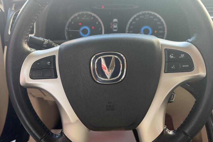 Used CHANGAN Raeton 2014 1.8T Automatic Elite Anniversary Edition China IV Standard Interior 6