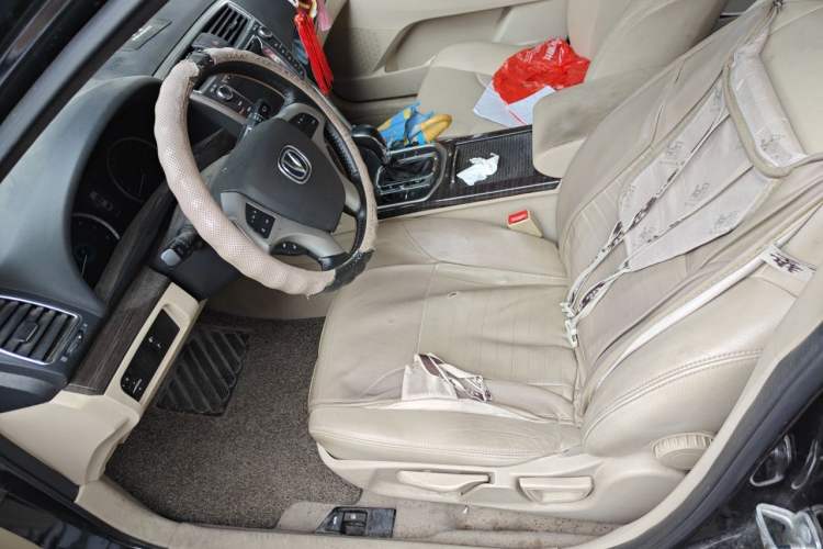 Used CHANGAN Raeton 2014 1.8T Automatic Elite Anniversary Edition China IV Standard Left Front Seat